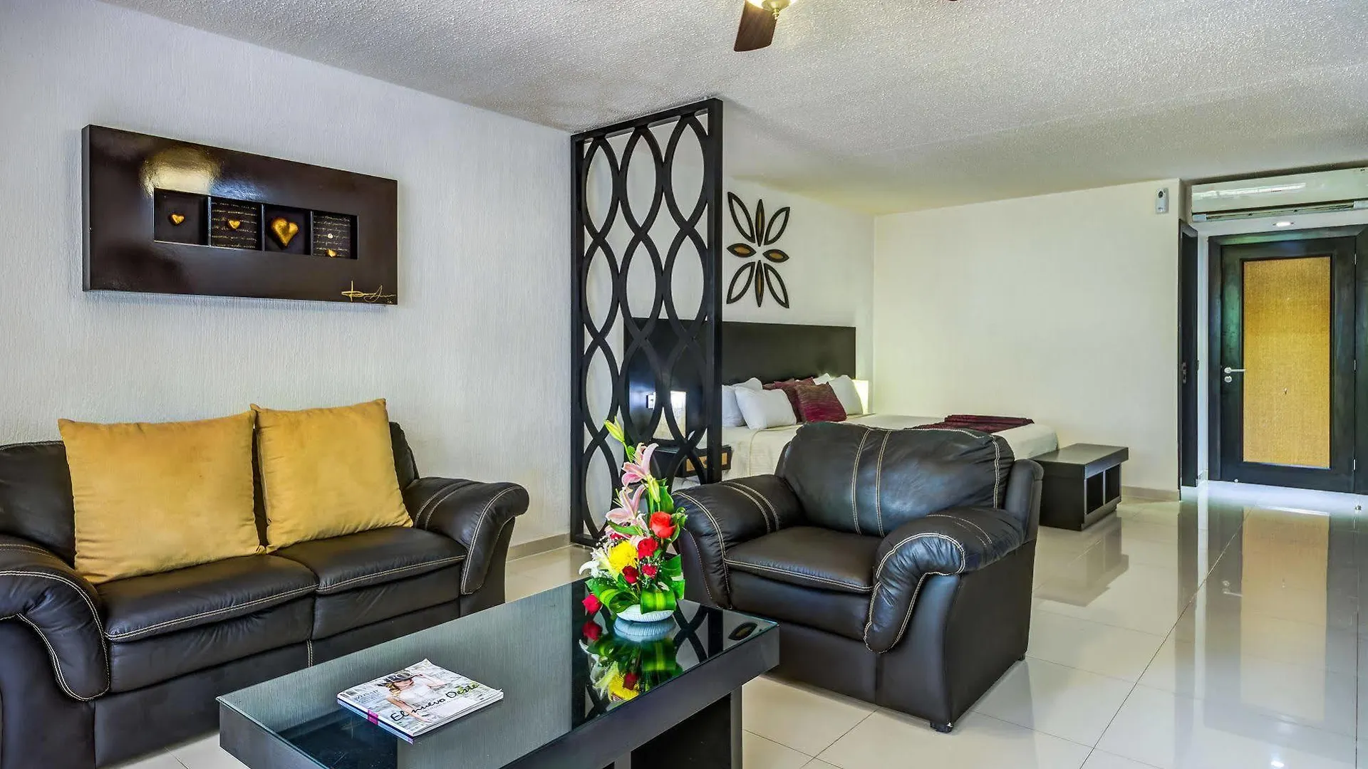 Suites Corazon Playa del Carmen 3*,